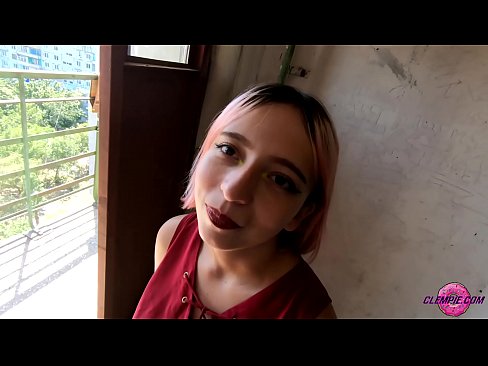 ❤️ Студент Sensual відсмоктує незнайомця в глибинці - сперма йому на обличчя ❌ Порно-відео на порно uk.taxiklass.ru